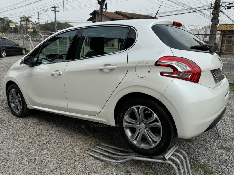 208 1.6 GRIFFE 16V FLEX 4P MANUAL - 2014 - CAXIAS DO SUL