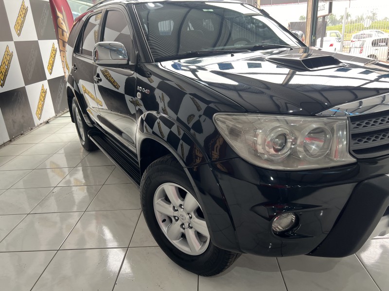 HILUX SW4 3.0 SRV 4X4 16V TURBO INTERCOOLER DIESEL 4P AUTOMÁTICO - 2010 - PORTãO