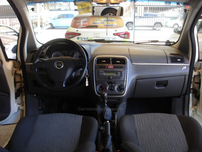 PUNTO 1.6 ESSENCE 16V FLEX 4P MANUAL - 2011 - CAXIAS DO SUL