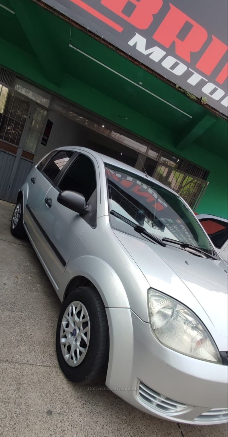 FIESTA 1.0 MPI 8V GASOLINA 4P MANUAL - 2003 - NOVO HAMBURGO