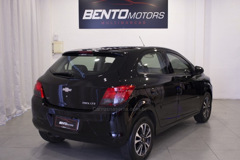 ONIX 1.4 MPFI LTZ 8V FLEX 4P AUTOMÁTICO - 2016 - BENTO GONçALVES