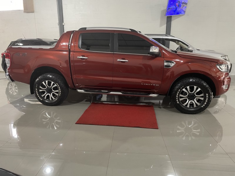 RANGER 3.2 LIMITED 4X4 CD 20V DIESEL 4P AUTOMÁTICO - 2017 - CAXIAS DO SUL