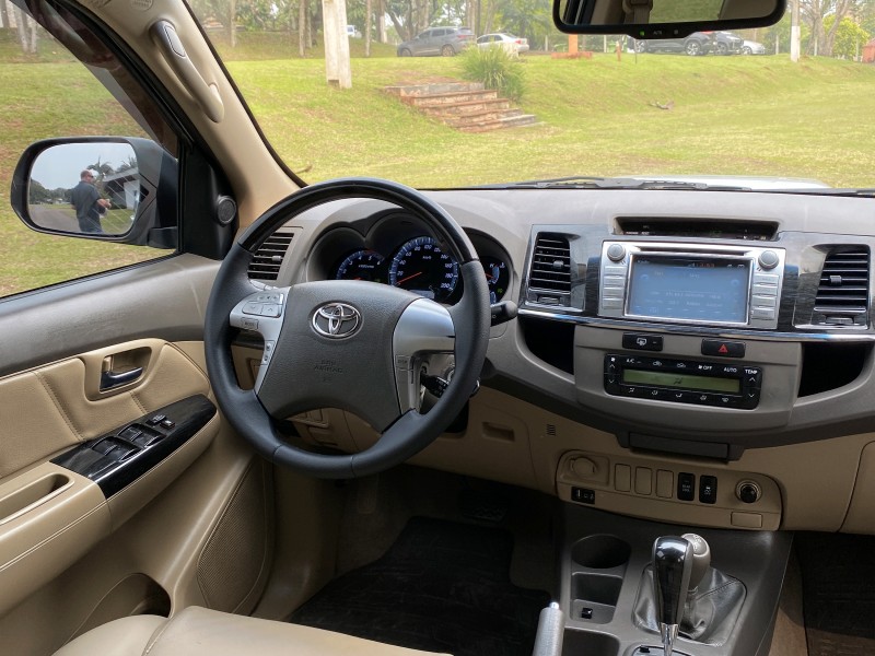 HILUX SW4 3.0 SRV 4X4 16V TURBO INTERCOOLER DIESEL 4P AUTOMÁTICO - 2012 - LAJEADO