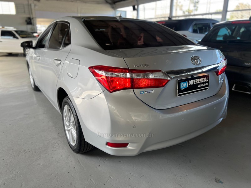 COROLLA 1.8 GLI 16V FLEX 4P AUTOMÁTICO - 2017 - CAXIAS DO SUL