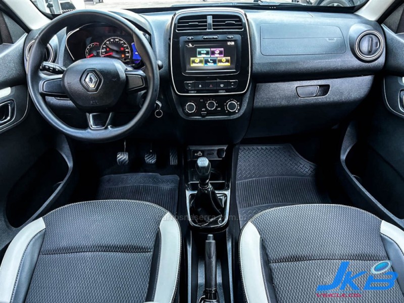 KWID 1.0 12V SCE FLEX INTENSE MANUAL - 2022 - NOVO HAMBURGO