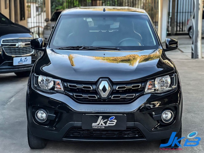 KWID 1.0 12V SCE FLEX INTENSE MANUAL - 2022 - NOVO HAMBURGO