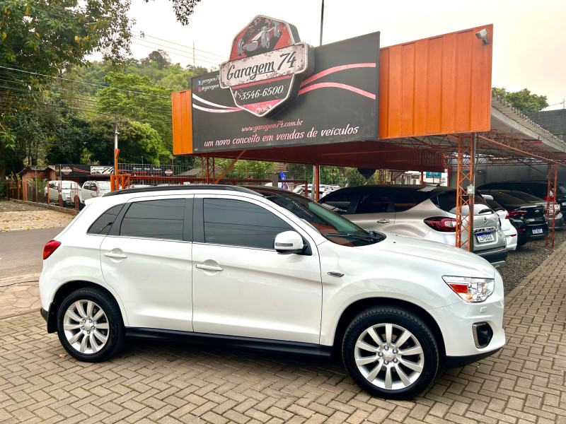 ASX 2.0 4X4 TOP 16V GASOLINA 4P AUTOMÁTICO - 2015 - TRêS COROAS