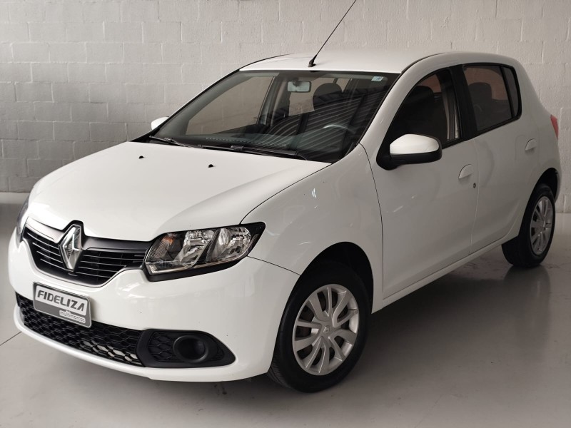 SANDERO 1.0 EXPRESSION 16V FLEX 4P MANUAL - 2016 - FARROUPILHA