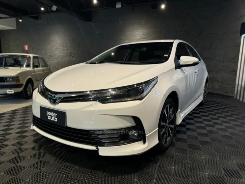 COROLLA 2.0 XRS 16V FLEX 4P AUTOMÁTICO - 2018 - FARROUPILHA