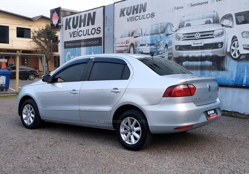 VOYAGE 1.0 MI 8V FLEX 4P MANUAL - 2013 - SALVADOR DO SUL