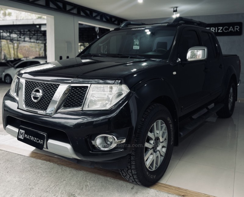 FRONTIER 2.5 SL 4X4 CD TURBO ELETRONIC DIESEL 4P AUTOMÁTICO - 2014 - CANELA