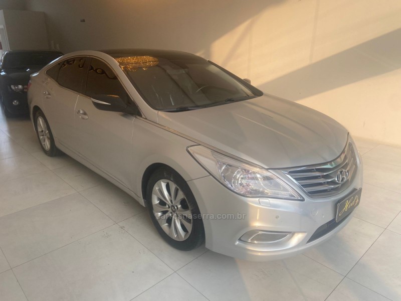 AZERA 3.0 MPFI GLS V6 24V GASOLINA 4P AUTOMÁTICO - 2013 - CANELA