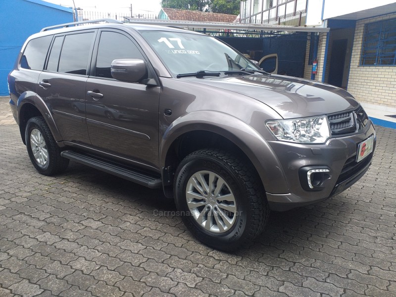 PAJERO DAKAR 3.2 HPE 4X4 7 LUGARES 16V TURBO INTERCOOLER DIESEL 4P AUTOMÁTICO - 2017 - CAXIAS DO SUL