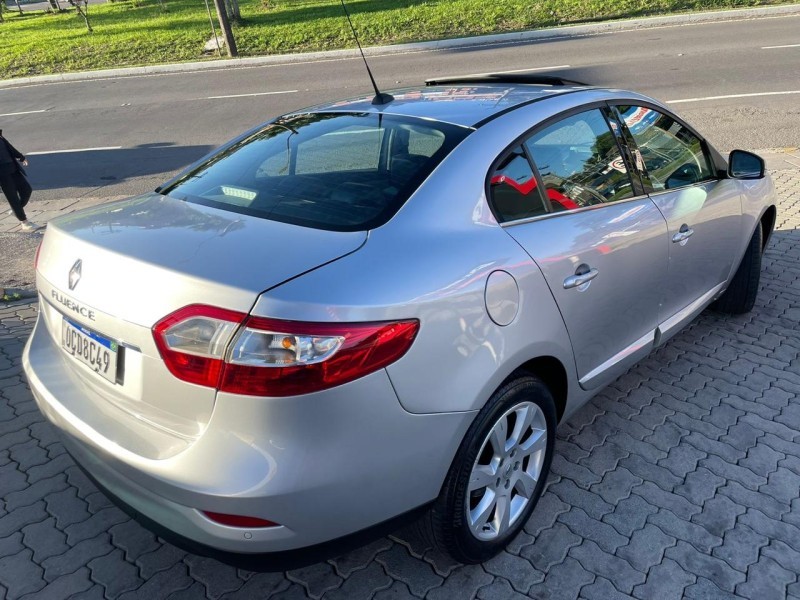 FLUENCE 2.0 PRIVILÉGE 16V FLEX 4P AUTOMÁTICO - 2011 - CAXIAS DO SUL