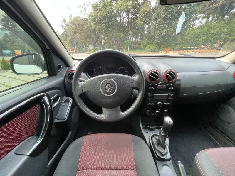 SANDERO 1.6 STEPWAY 8V FLEX 4P MANUAL - 2014 - NOVA PETRóPOLIS