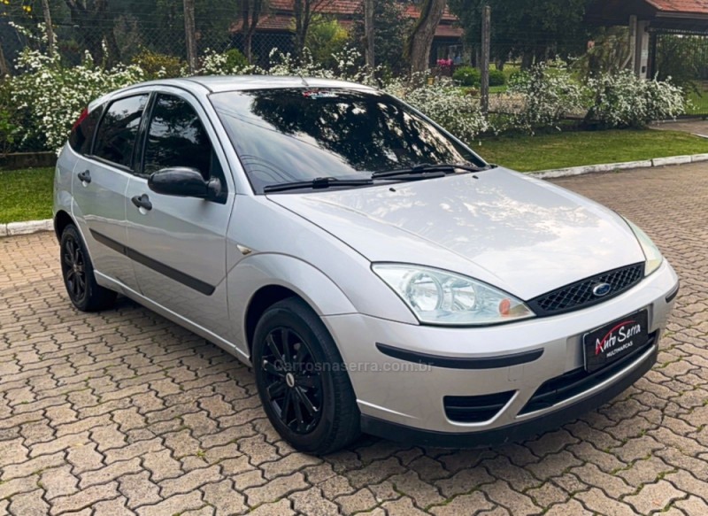 FOCUS 1.6 8V FLEX 4P MANUAL - 2008 - CANELA