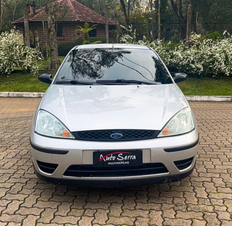 FOCUS 1.6 8V FLEX 4P MANUAL - 2008 - CANELA