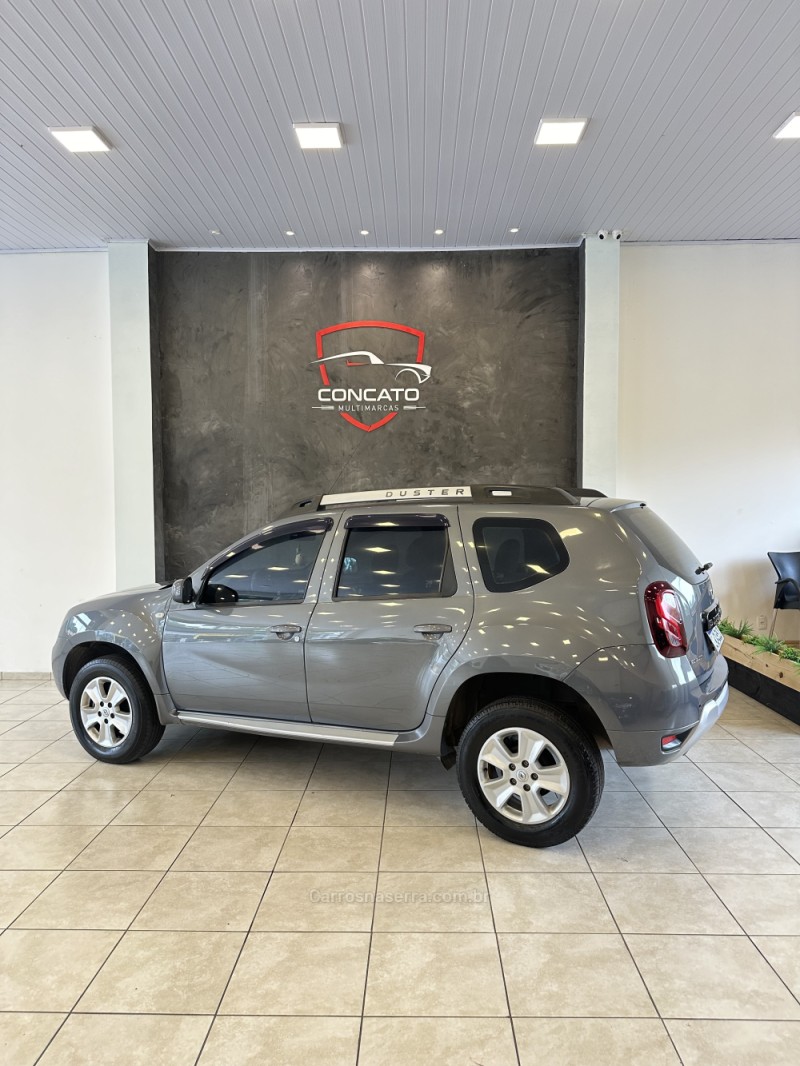 DUSTER 2.0 DYNAMIQUE 4X2 16V FLEX 4P AUTOMÁTICO - 2016 - FARROUPILHA