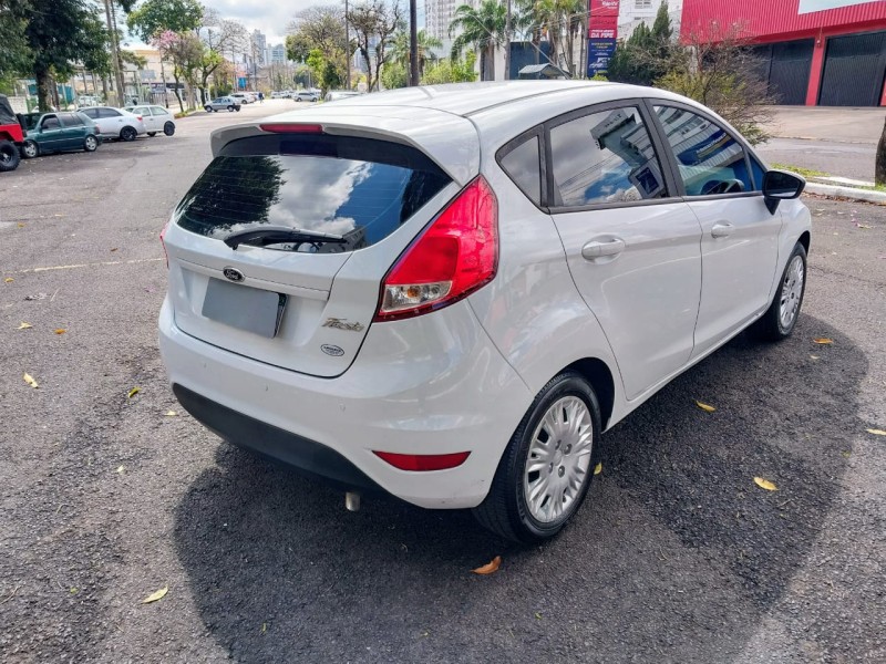 FIESTA 1.5 S HATCH 16V FLEX 4P MANUAL - 2015 - NOVO HAMBURGO