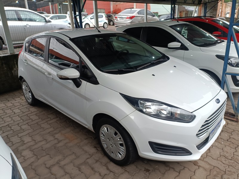 FIESTA 1.6 SE HATCH 16V FLEX 4P MANUAL