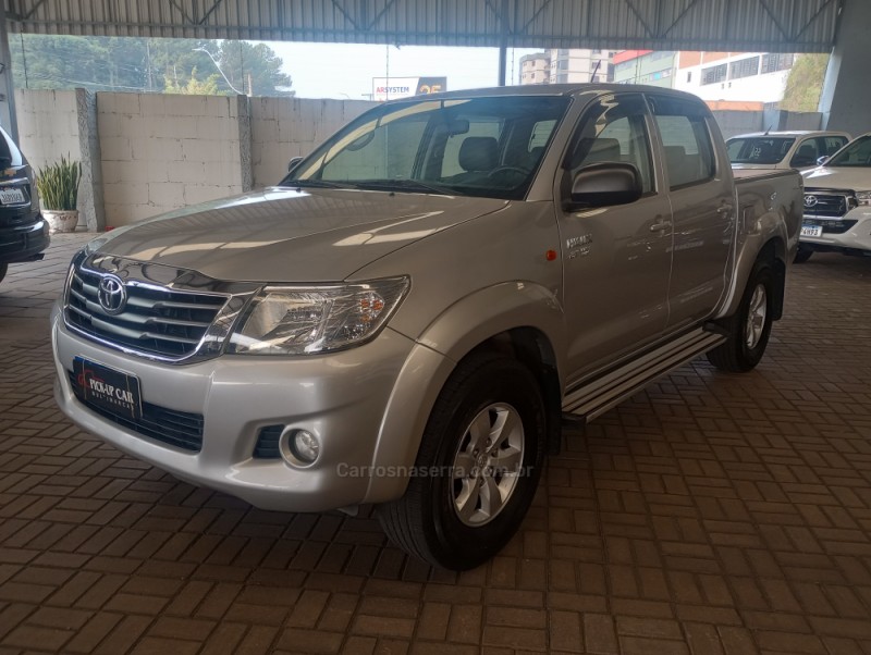 HILUX 2.7 SR 4X2 CD 16V GASOLINA 4P AUTOMÁTICO - 2014 - CAXIAS DO SUL