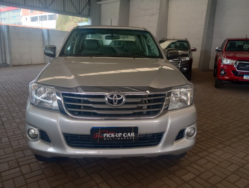 HILUX 2.7 SR 4X2 CD 16V GASOLINA 4P AUTOMÁTICO - 2014 - CAXIAS DO SUL