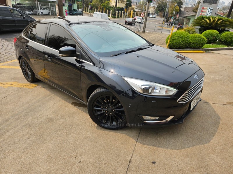 FOCUS 2.0 TITANIUM SEDAN 16V FLEX 4P AUTOMÁTICO - 2016 - CAXIAS DO SUL