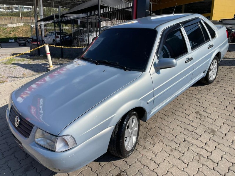 SANTANA 1.8 MI 8V GASOLINA 4P MANUAL - 2002 - CAXIAS DO SUL