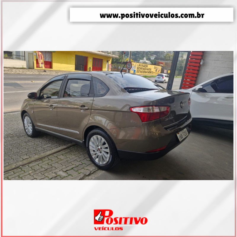 GRAND SIENA 1.6 MPI ESSENCE 16V FLEX 4P MANUAL - 2015 - CAXIAS DO SUL