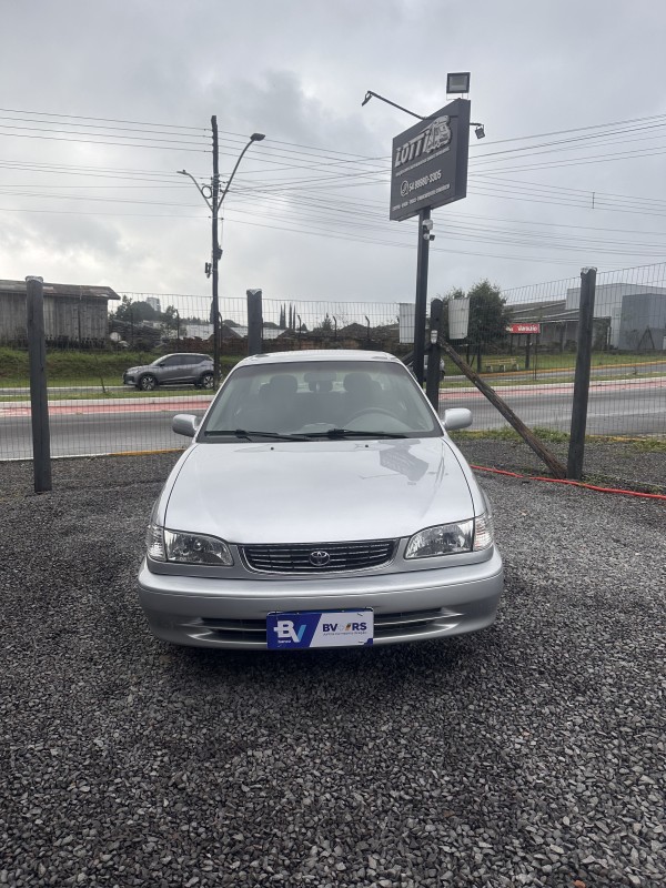 COROLLA 1.8 XEI 16V FLEX 4P AUTOMÁTICO - 2001 - FARROUPILHA