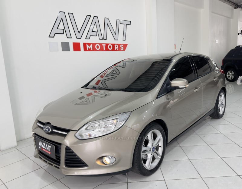 FOCUS 2.0 SE 16V FLEX 4P AUTOMÁTICO - 2015 - NOVO HAMBURGO