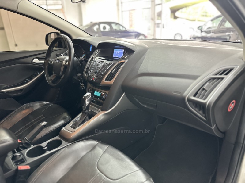 FOCUS 2.0 SE 16V FLEX 4P AUTOMÁTICO - 2015 - NOVO HAMBURGO