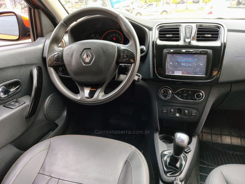 SANDERO 1.6 STEPWAY EASY R 16V FLEX 4P AUTOMÁTICO - 2015 - CAXIAS DO SUL