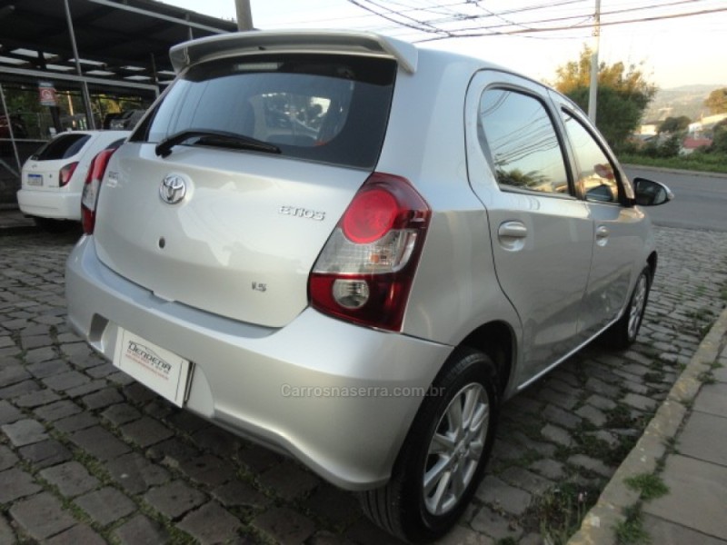 ETIOS 1.5 X PLUS 16V FLEX 4P MANUAL - 2019 - BENTO GONçALVES