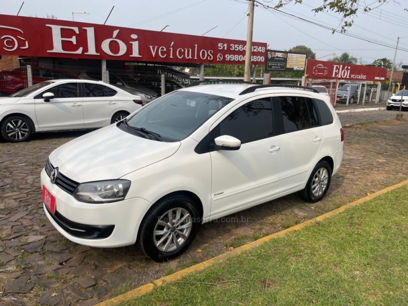 SPACEFOX 1.6 MI TREND 8V FLEX 4P MANUAL - 2013 - DOIS IRMãOS