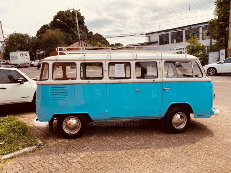 KOMBI 1.6 LUXO 8V GASOLINA 3P MANUAL - 1977 - NOVO HAMBURGO