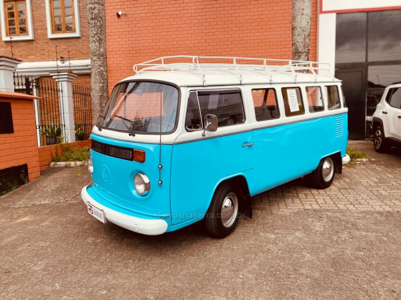 KOMBI 1.6 LUXO 8V GASOLINA 3P MANUAL - 1977 - NOVO HAMBURGO