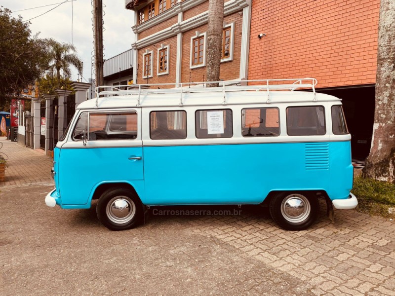 KOMBI 1.6 LUXO 8V GASOLINA 3P MANUAL - 1977 - NOVO HAMBURGO