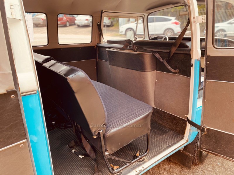 KOMBI 1.6 LUXO 8V GASOLINA 3P MANUAL - 1977 - NOVO HAMBURGO