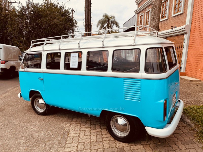 KOMBI 1.6 LUXO 8V GASOLINA 3P MANUAL - 1977 - NOVO HAMBURGO