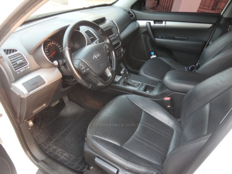 SORENTO 2.4 EX2 4X2 16V GASOLINA 4P AUTOMÁTICO - 2015 - BENTO GONçALVES