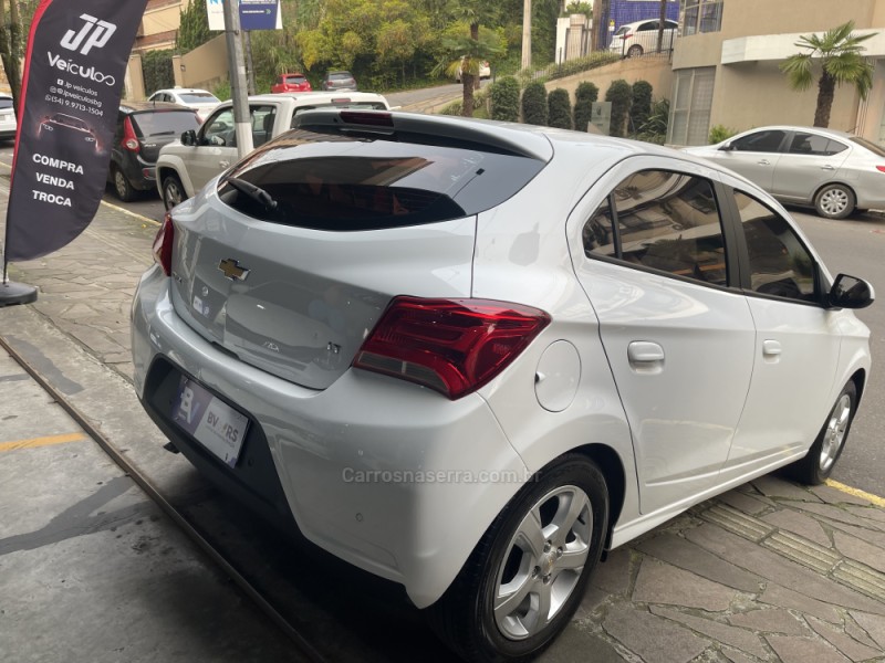 ONIX 1.4 MPFI LT 8V FLEX 4P MANUAL - 2019 - BENTO GONçALVES