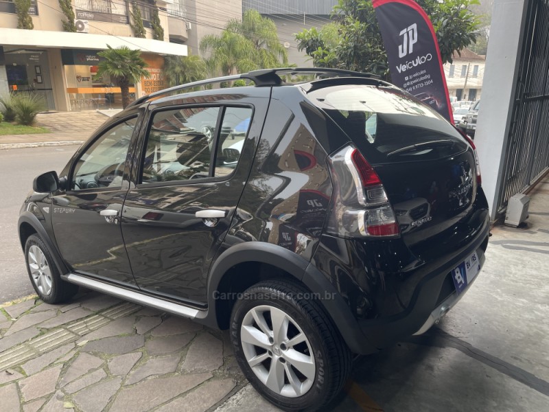 SANDERO 1.6 STEPWAY 16V FLEX 4P MANUAL - 2013 - BENTO GONçALVES