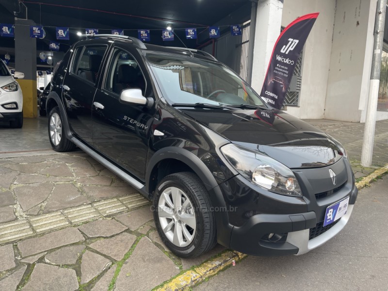 SANDERO 1.6 STEPWAY 16V FLEX 4P MANUAL - 2013 - BENTO GONçALVES