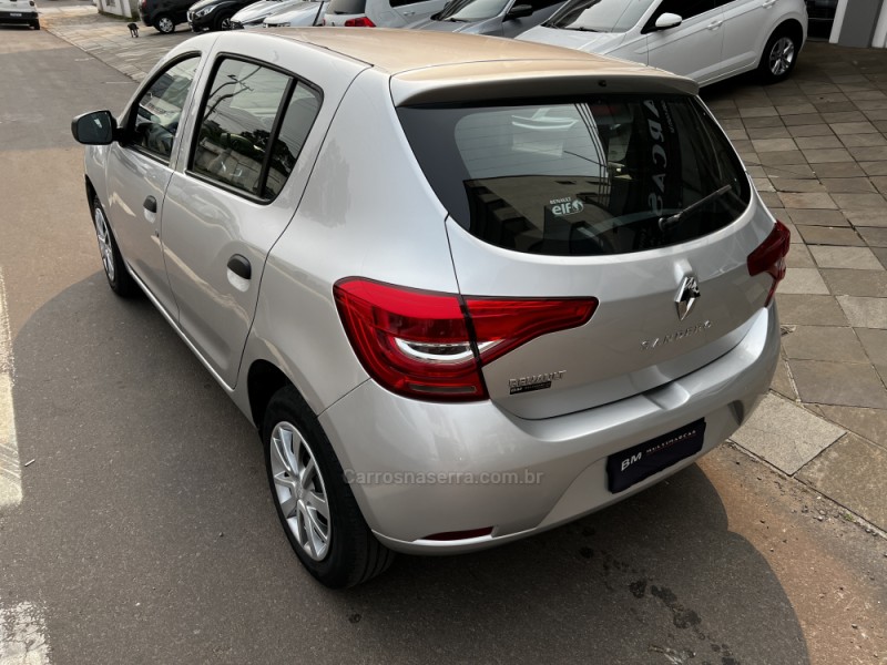 SANDERO 1.0 LIFE 12V FLEX 4P MANUAL - 2020 - GUAPORé