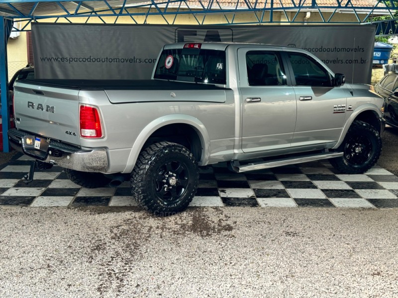 2500 LARAMIE  - 2016 - NOVA PRATA