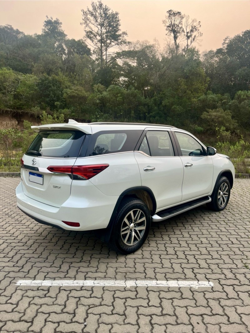 HILUX SW4 2.8 SRX 4X4 16V TURBO INTERCOOLER DIESEL 4P AUTOMÁTICO - 2019 - CARLOS BARBOSA