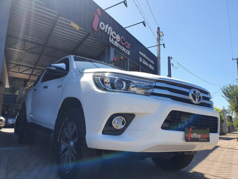 HILUX 2.8 SRX 4X4 CD 16V DIESEL 4P AUTOMÁTICO - 2017 - TRêS COROAS