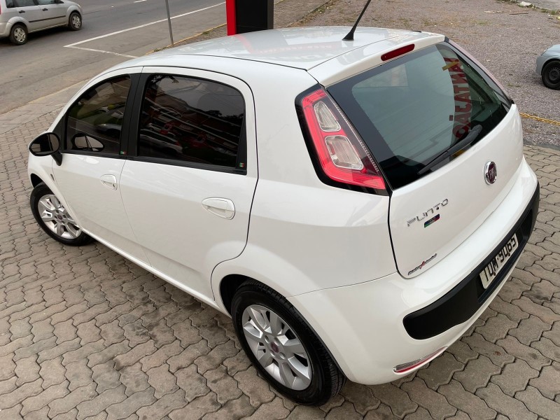 PUNTO 1.4 ATTRACTIVE ITALIA 8V FLEX 4P MANUAL - 2013 - CAXIAS DO SUL