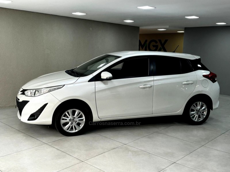 YARIS 1.3 16V FLEX XL MANUAL16 - 2019 - PORTO ALEGRE